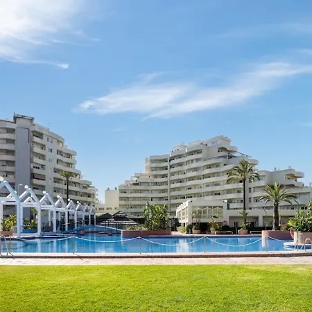 El Estudio De La Playa Benalbeach Gran Terraza Vistas Al Mar 아파트 *